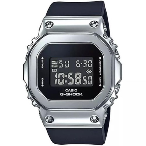 ساعت مچی اسپرت برند G-SHOCK رفرانس GM-S5600-1DR